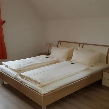 Kloster Nimbschen 4 Sterne ホテル 4*