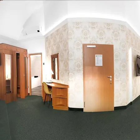 ホテル Kloster Nimbschen 4 Sterne グリンマ