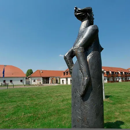 ホテル Kloster Nimbschen 4 Sterne