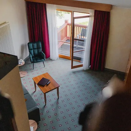 Kloster Nimbschen 4 Sterne ホテル 4*