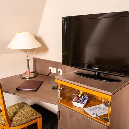 Kloster Nimbschen 4 Sterne ホテル 4*